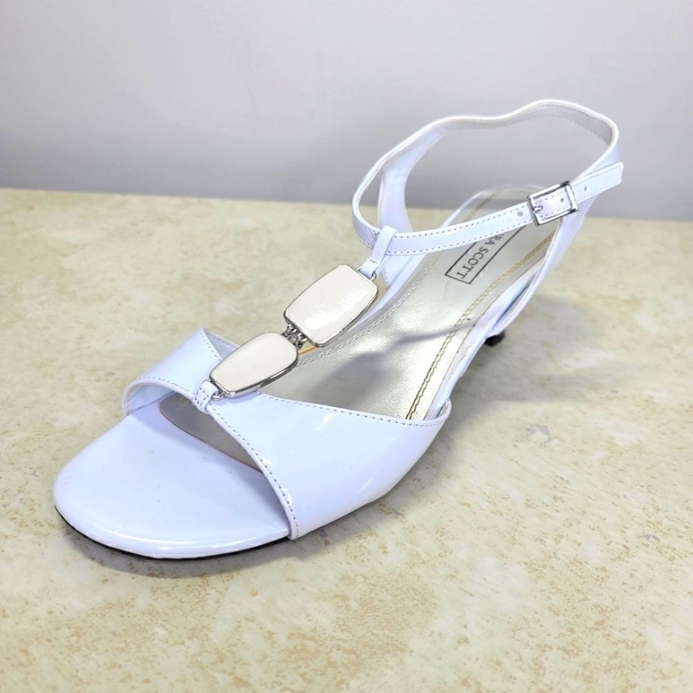 Laura Scott Morgan Sandals White/Ivory
